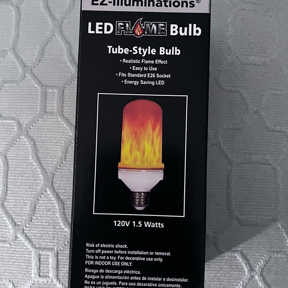 LED Flame Bulb 1.5W 120V - Picture 2 of 2
